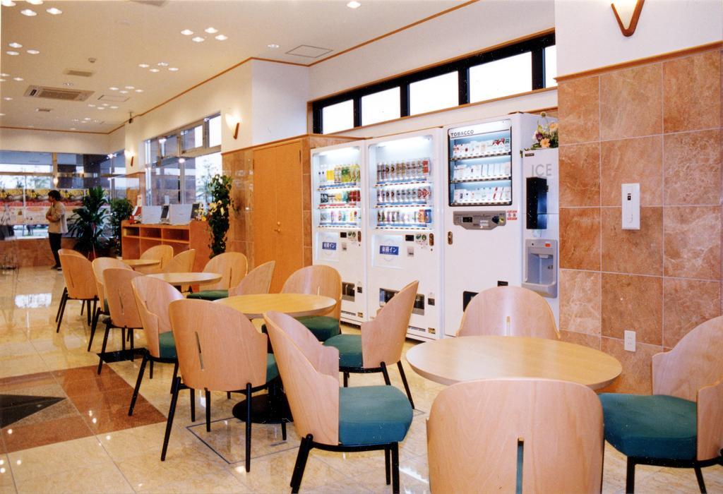 Toyoko Inn Yonezawa Ekimae Exterior photo